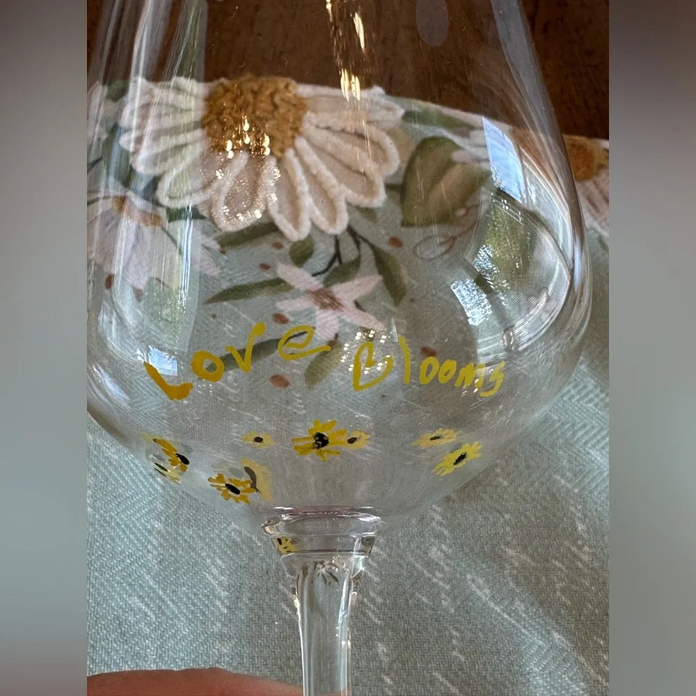 Hand painted Wine Glasses NWT “Love Blooms “ set of two with yellow daisys